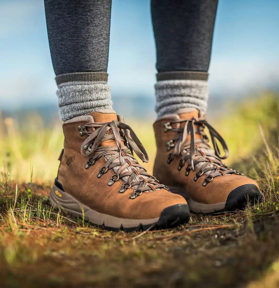 Women's Mountain 600 4.5 Rich Brown - Image 6