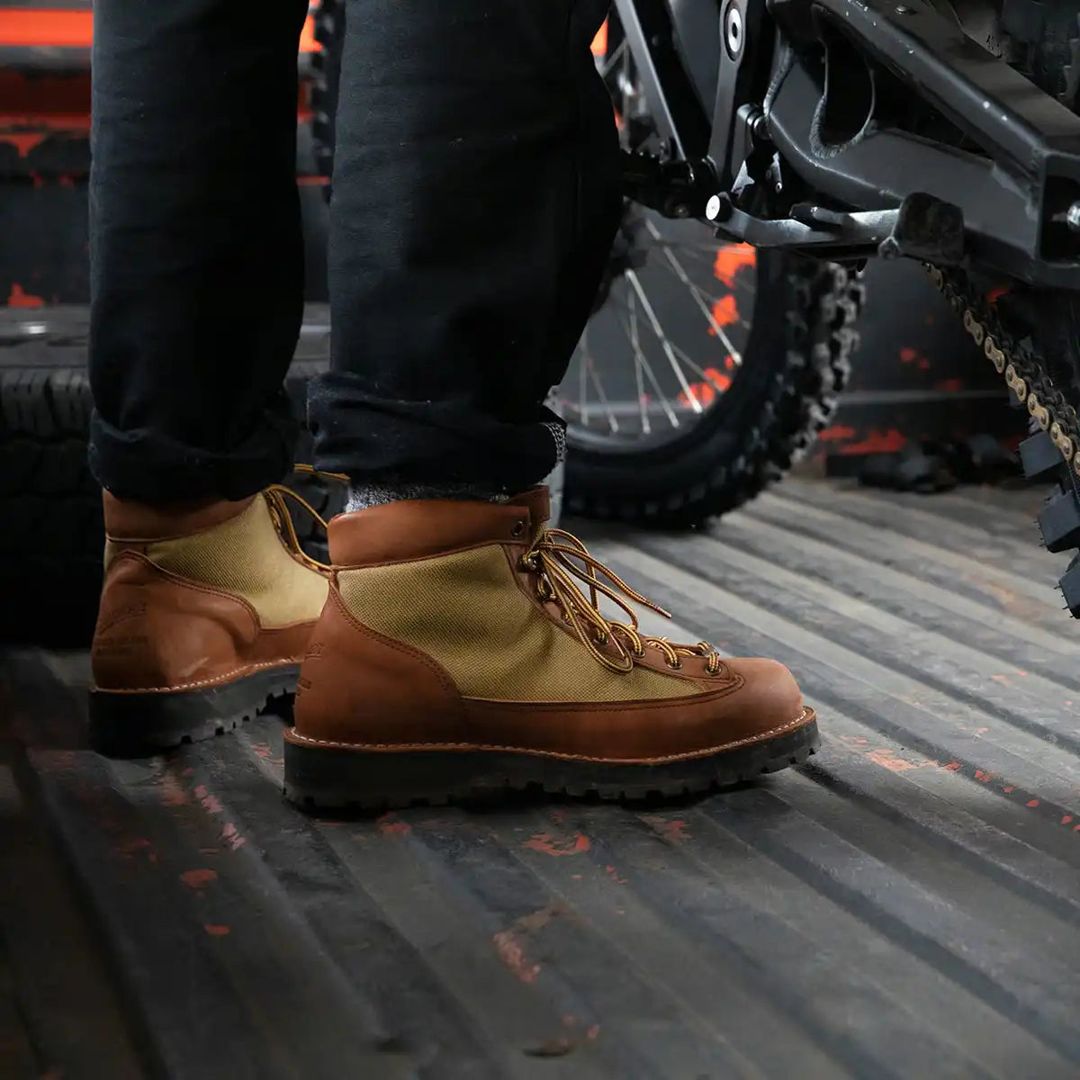 Danner Light Revival Khaki - Image 9